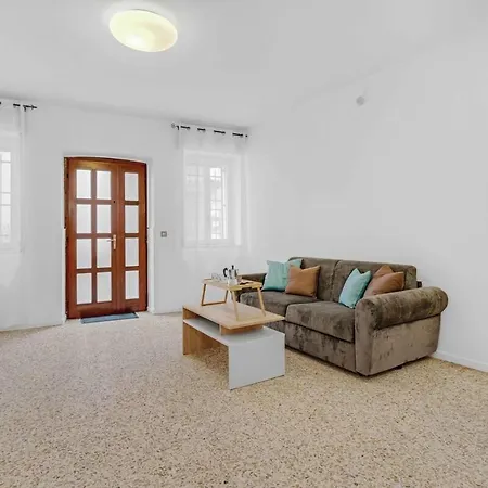 Desenzano - Antica Casa A Pochi Passi Dal Apartament